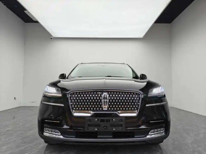 Aviator 2022 Model 3.0T V6 4WD Zunya Edition