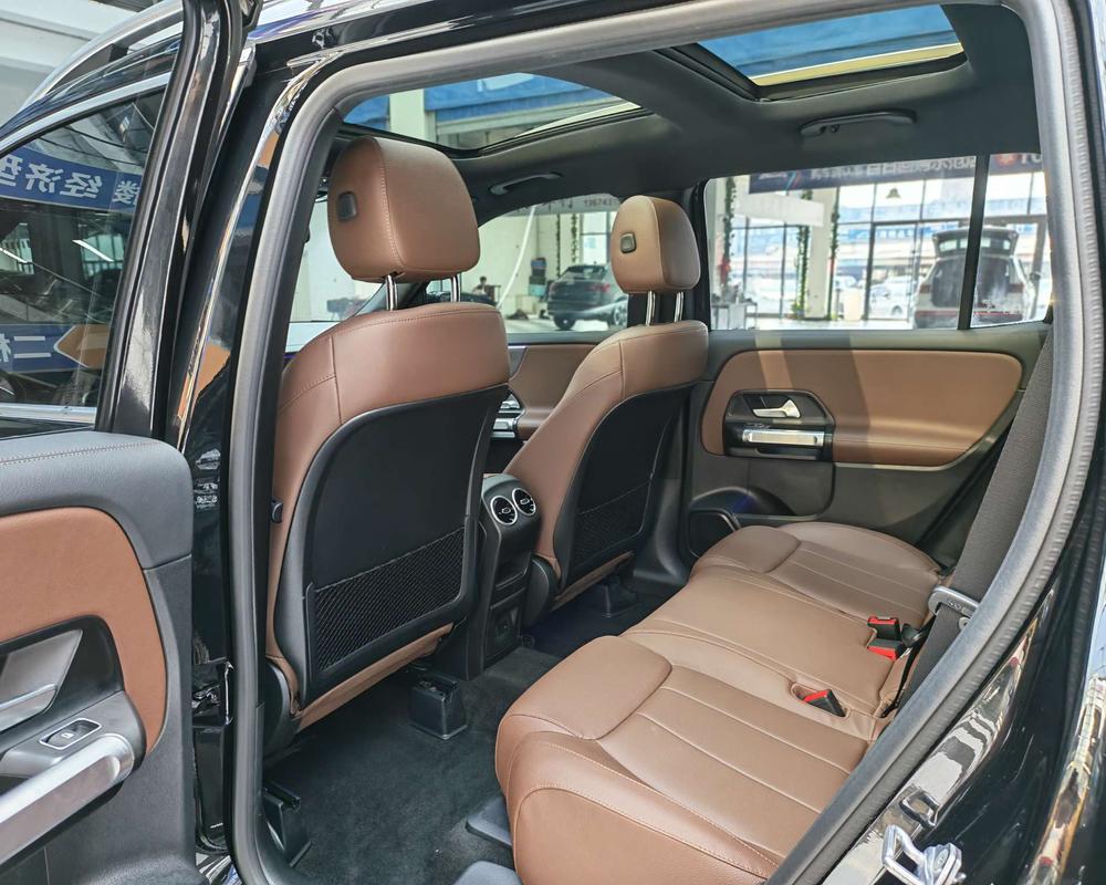 Mercedes-Benz GLB 2023 GLB 220 Dynamic – фото 11