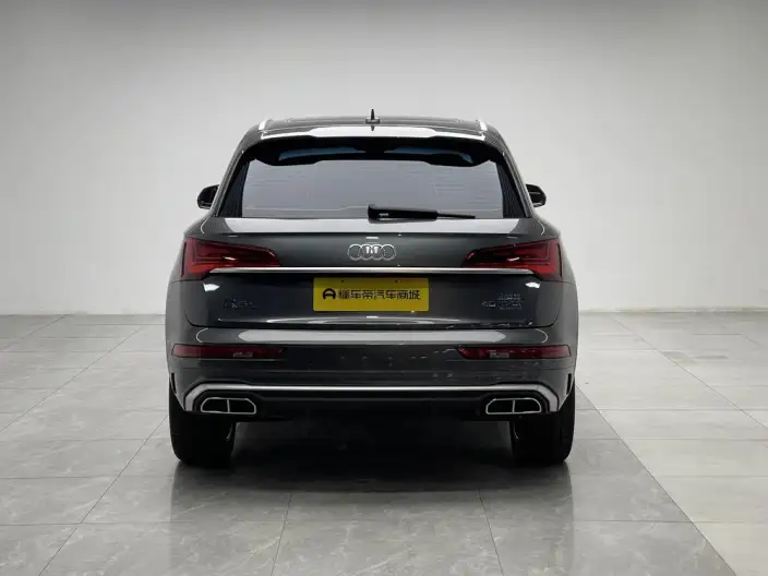 Audi Q5L 2022 Model Facelift 40T Luxury Dynamic Model – фото 6
