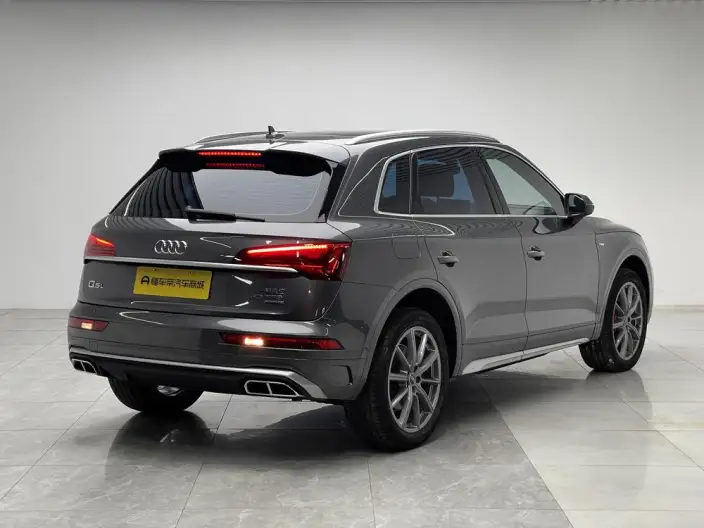 Audi Q5L 2022 Model Facelift 40T Luxury Dynamic Model – фото 7