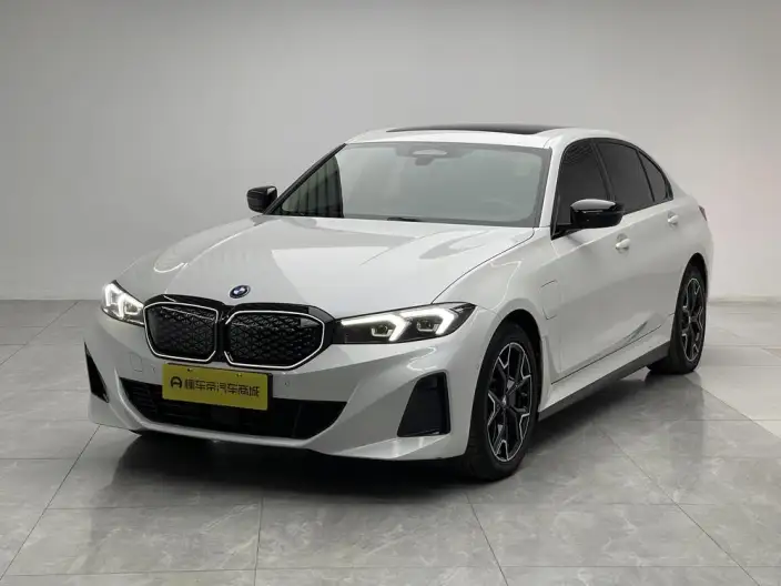 BMW i3 2025 Model eDrive40L Night Set – фото 1