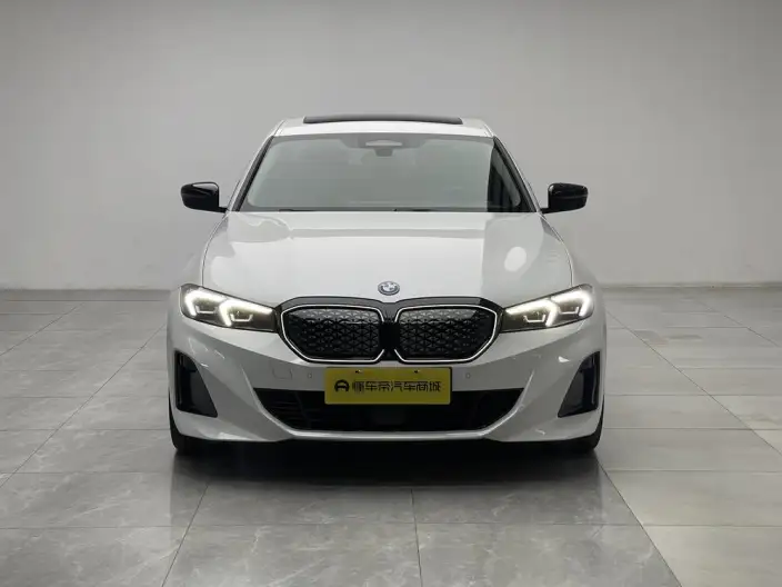 BMW i3 2025 Model eDrive40L Night Set – фото 2