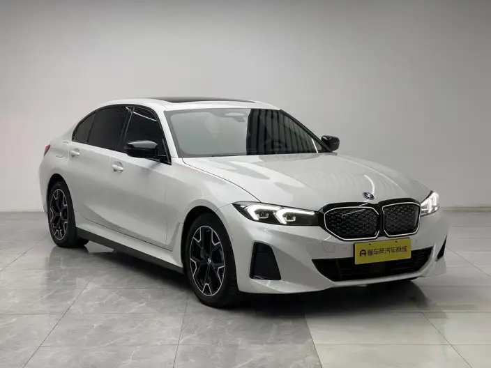 BMW i3 2025 Model eDrive40L Night Set – фото 3