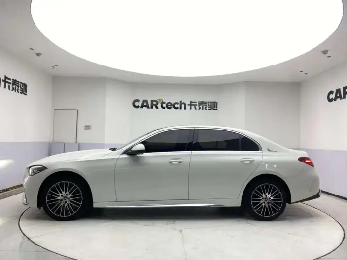 Mercedes-Benz C-Class 2025 Model Facelift C 260 L Sports Edition – фото 4