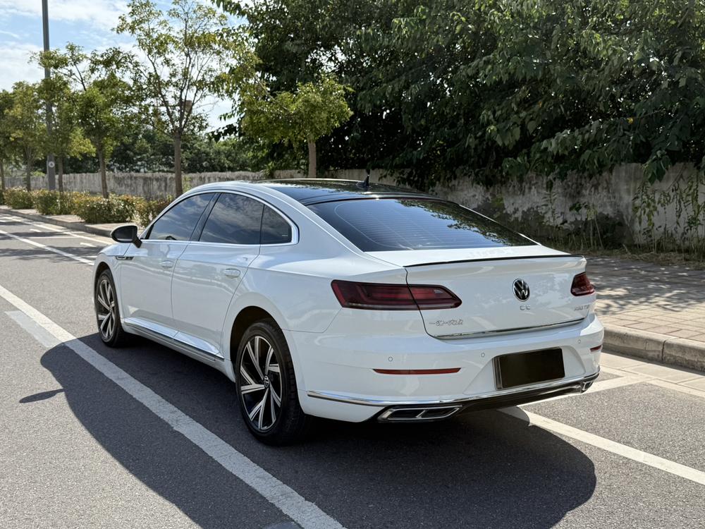 Volkswagen CC 2024 330TSI Dazzling Edition – фото 4