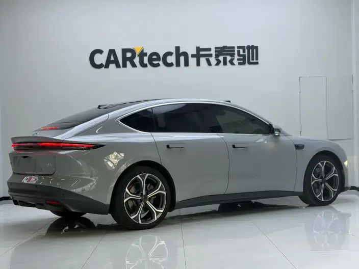NIO ET5 2024 Model 75kWh – фото 5