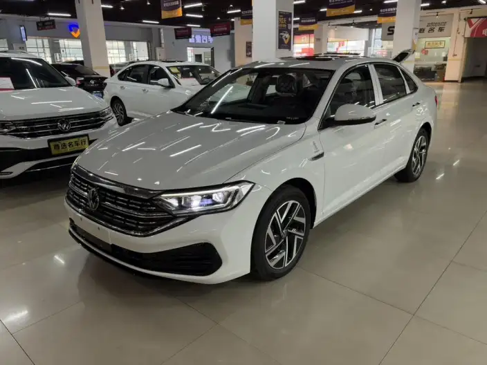Volkswagen Sagitar 2024 Model 300TSI DSG Beyond Edition – фото 1