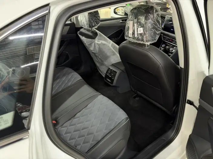 Volkswagen Sagitar 2024 Model 300TSI DSG Beyond Edition – фото 9