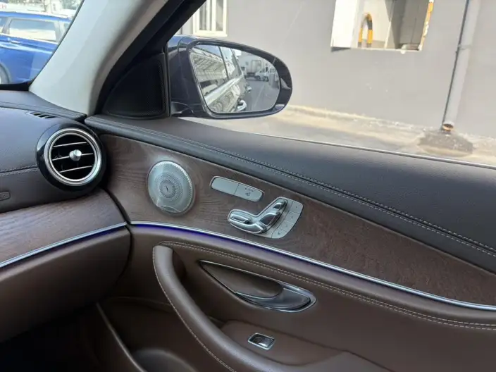 Mercedes-Benz E-Class 2022 Model E 300 L Luxury Model sedan – фото 8
