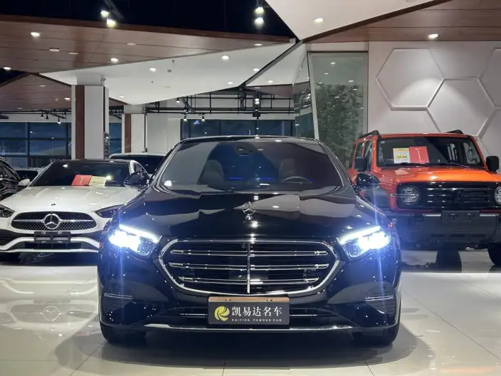 Mercedes-Benz E-Class 2026 Model E 300 L Luxury Model sedan – фото 2