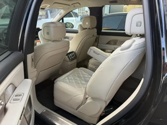 NIO ES8 2026 Model VI seat Executive Deluxe Edition – фото 7