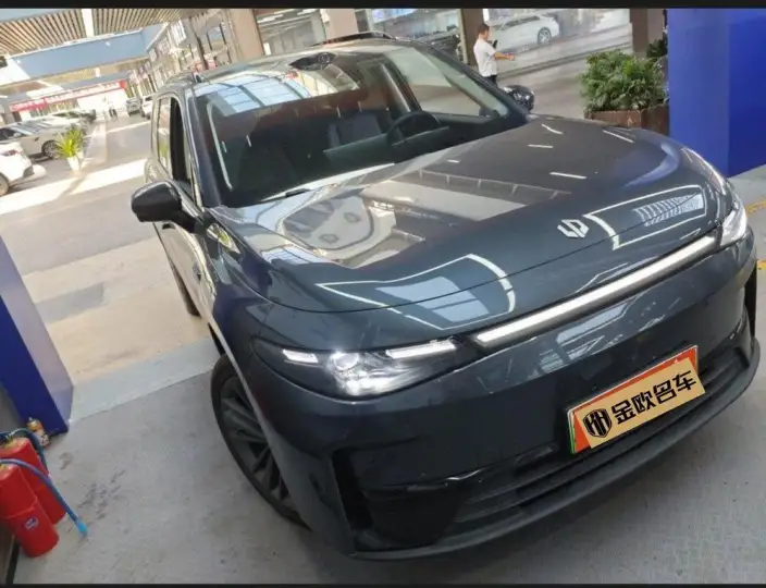 Leapmotor C16 2026 Model EV Edition 630 LiDAR Zhizun Edition 6 seat