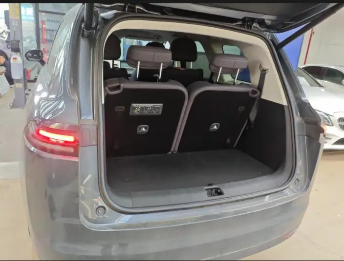 Leapmotor C16 2026 Model EV Edition 630 LiDAR Zhizun Edition 6 seat – фото 10