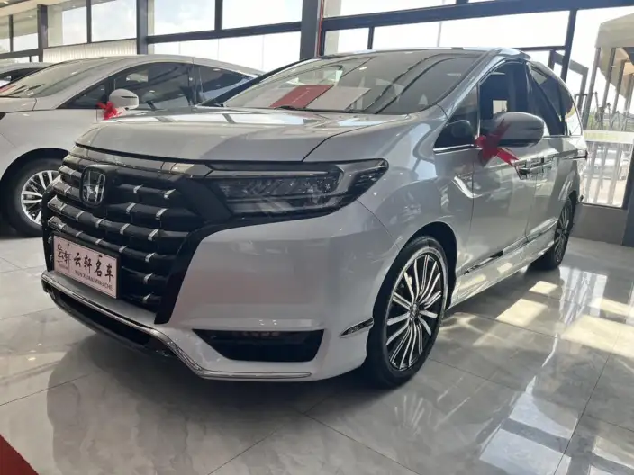 Honda Elysion 2024 Model 2.0L e:HEV Deluxe Edition – фото 1