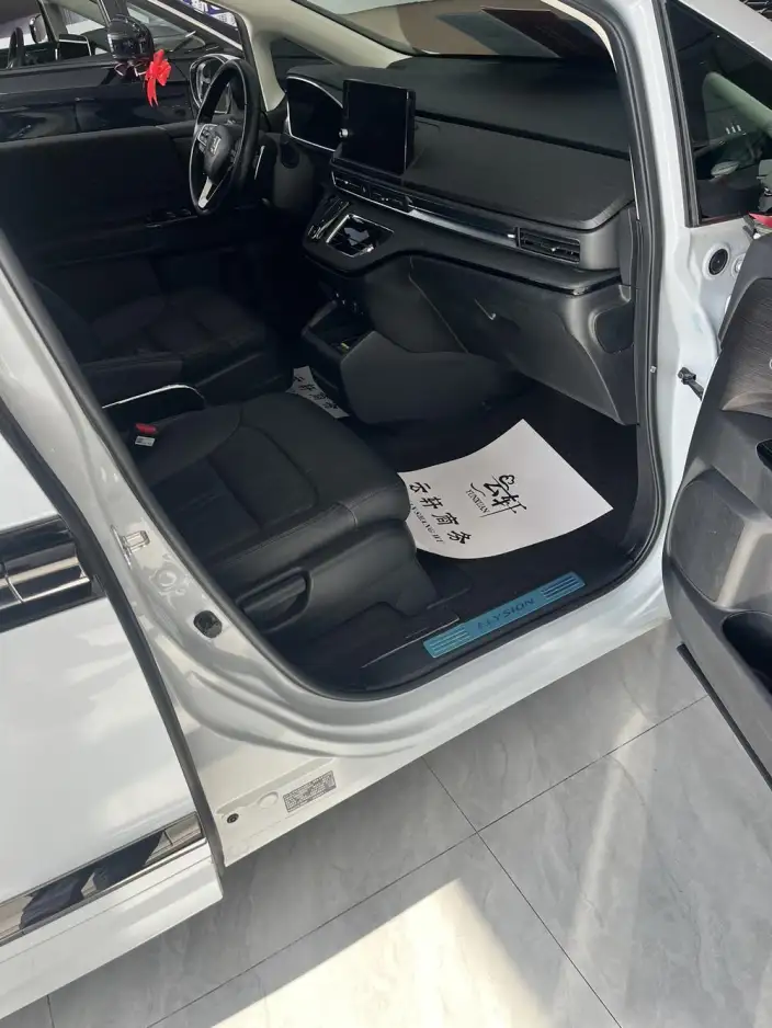 Honda Elysion 2024 Model 2.0L e:HEV Deluxe Edition – фото 7