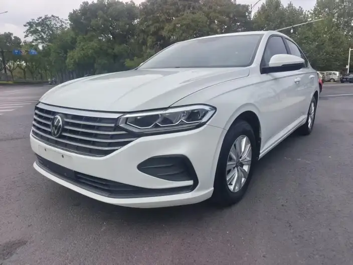 Volkswagen Lavida 2023 Model 1.5L Automatic Manyi Edition – фото 1