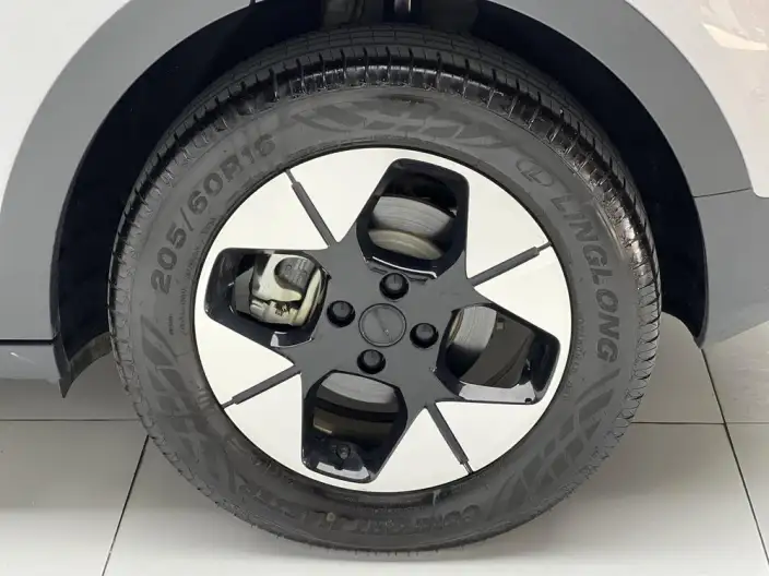 Geely Galaxy StarWish 2025 Model UP 410km Tiggo Edition – фото 9