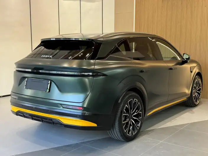 ZEEKR 7X 2026 Model 75kWh Rear Drive Max Edition – фото 7