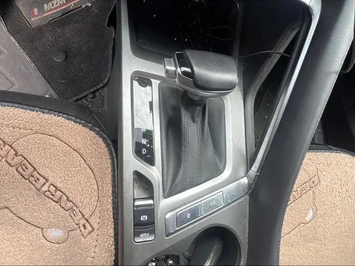 Changan CS35 PLUS 2023 Model Changxiang Edition Blue whale NE 1.4T DCT Luxury Model – фото 9