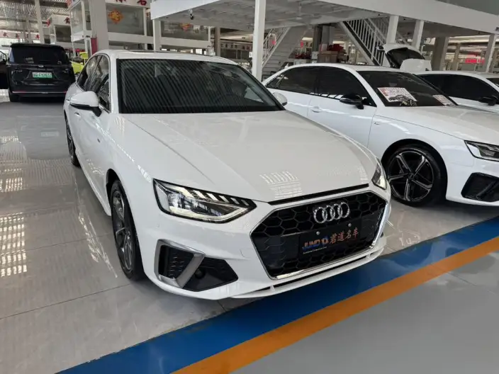 Audi A4 L 2022 Model 40 TFSI Fashion Dynamic Model – фото 3