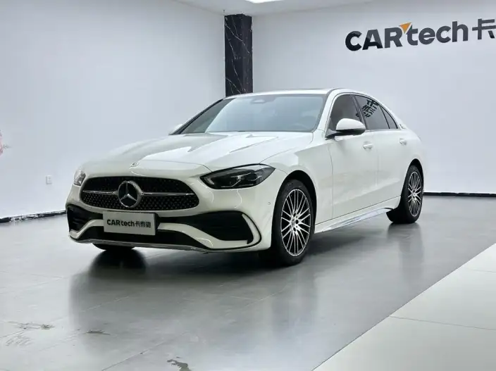 Mercedes-Benz C-Class 2024 Model C 260 L Sports Edition – фото 1