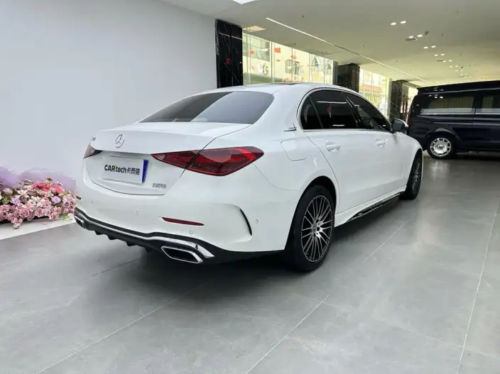 Mercedes-Benz C-Class 2024 Model C 260 L Sports Edition – фото 7