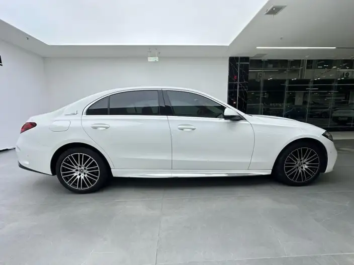 Mercedes-Benz C-Class 2024 Model C 260 L Sports Edition – фото 8