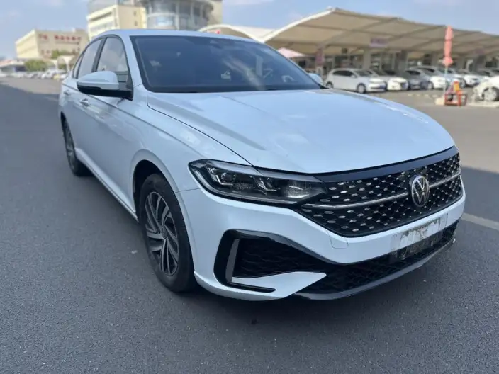 Volkswagen Lavida 2024 Model 1.5L Automatic Starry Sky Five Million Edition – фото 3