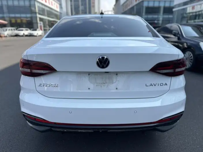 Volkswagen Lavida 2024 Model 1.5L Automatic Starry Sky Five Million Edition – фото 5