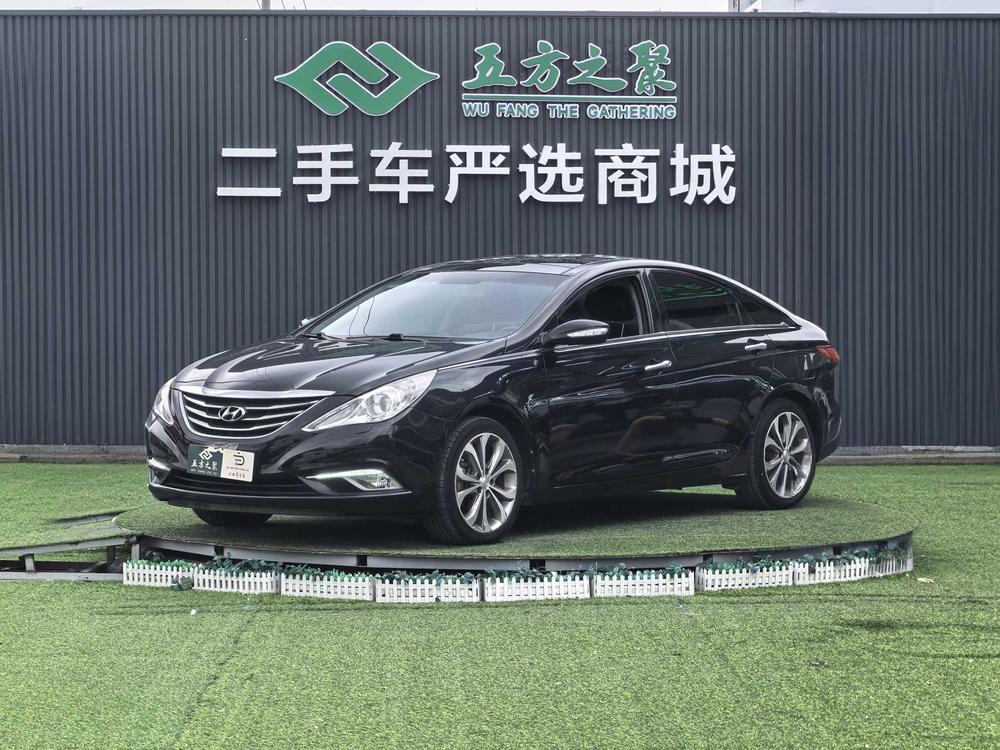 Hyundai Sonata 8th Gen 2013 модификация 2.4L автоматическое Premium Edition National V – фото 1