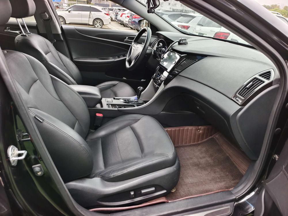 Hyundai Sonata 8th Gen 2013 модификация 2.4L автоматическое Premium Edition National V – фото 14