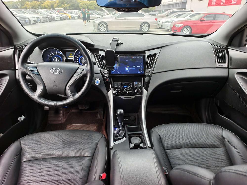 Hyundai Sonata 8th Gen 2013 модификация 2.4L автоматическое Premium Edition National V – фото 15