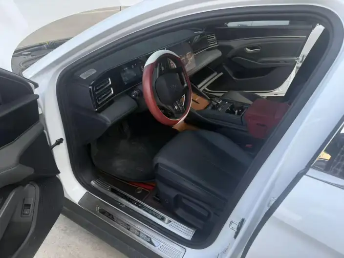 QinL DM 2025 Model Smart Driving Edition DM-i 120KM Leading Model – фото 9