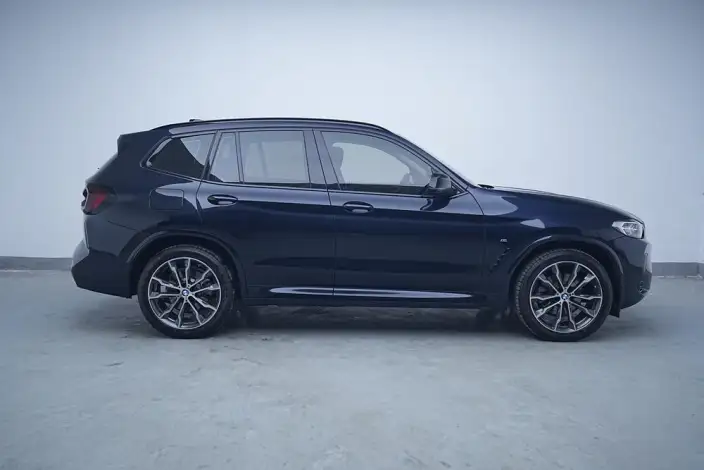 BMW X3 2023 Model xDrive30i Leading Model M Night Set – фото 8