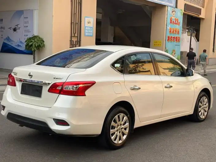 Nissan Sylphy 2021 Model Classic 1.6 XL CVT Deluxe Edition – фото 6