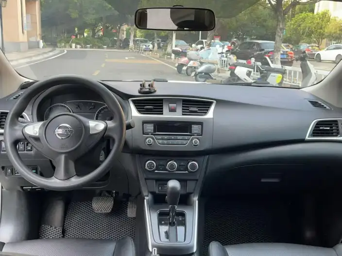 Nissan Sylphy 2021 Model Classic 1.6 XL CVT Deluxe Edition – фото 7