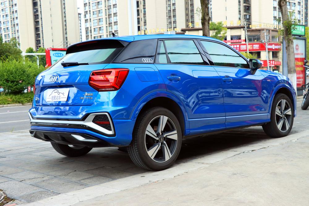 AUDI Q2L Модель 2021 года 35TFSI Luxury Dynamic – фото 6