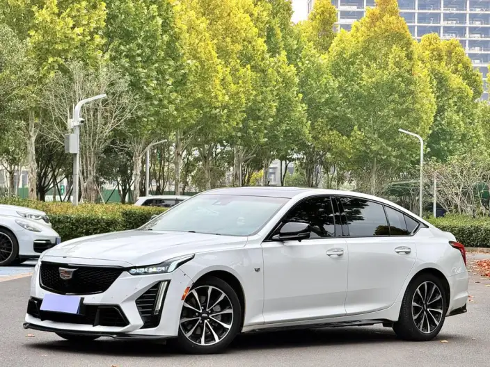 Cadillac CT5 2022 Model 28T Luxury Model – фото 1