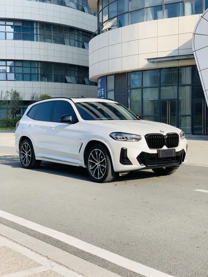 BMW X3 2023 Model xDrive30i Exclusive Model M Night Set – фото 3