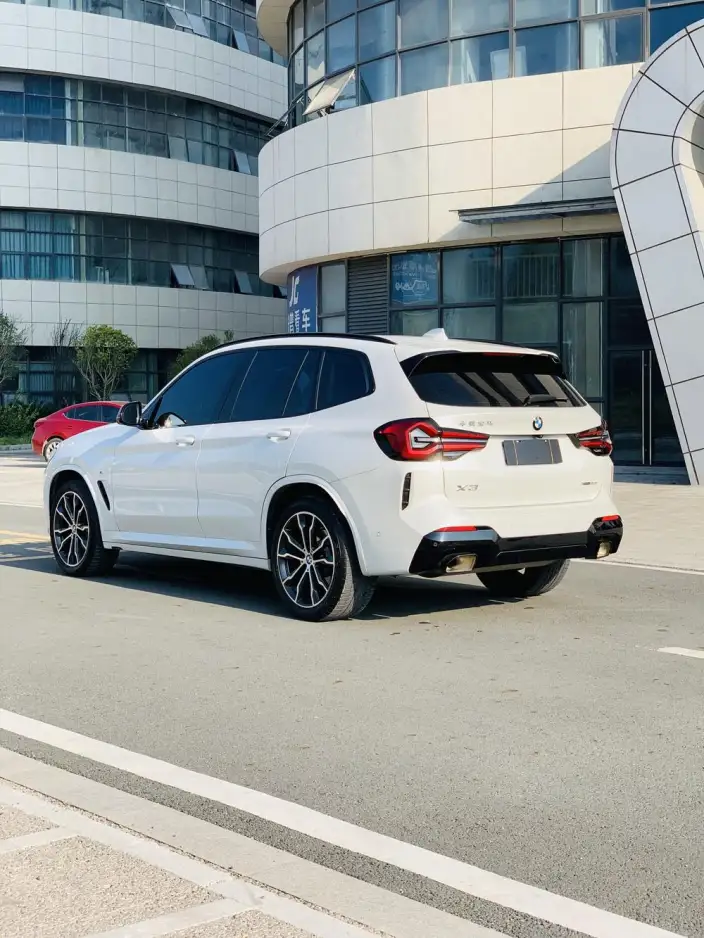 BMW X3 2023 Model xDrive30i Exclusive Model M Night Set – фото 5