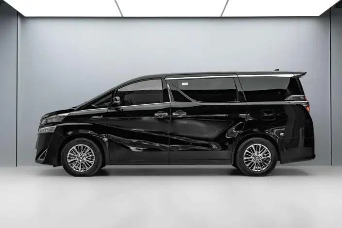 Vellfire 2021 Model Toyota Crown Hybrid 2.5L HV Premium Edition – фото 4