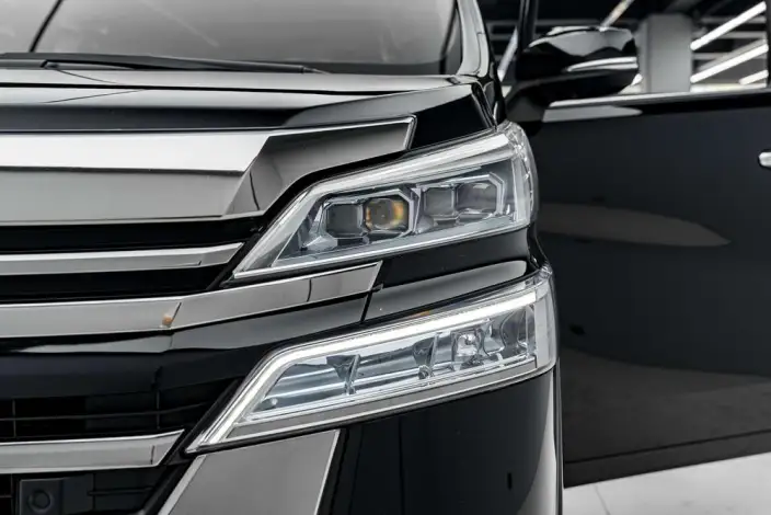 Vellfire 2021 Model Toyota Crown Hybrid 2.5L HV Premium Edition – фото 8