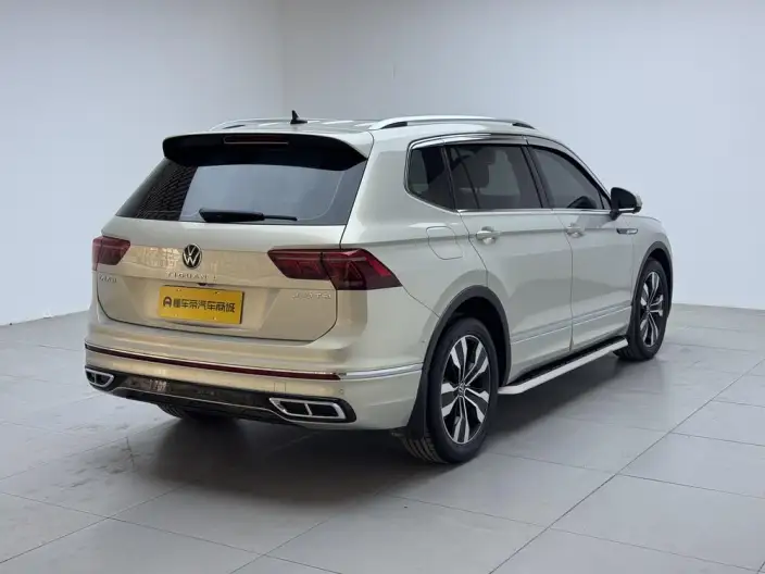 Volkswagen Tiguan L 2023 Model 330TSI 2WD R-Line Enjoy the version more – фото 7