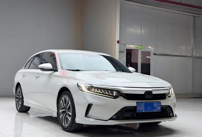 Honda INSPIRE 2022 Model Rui*Hybrid 2.0L Jingya Edition – фото 3