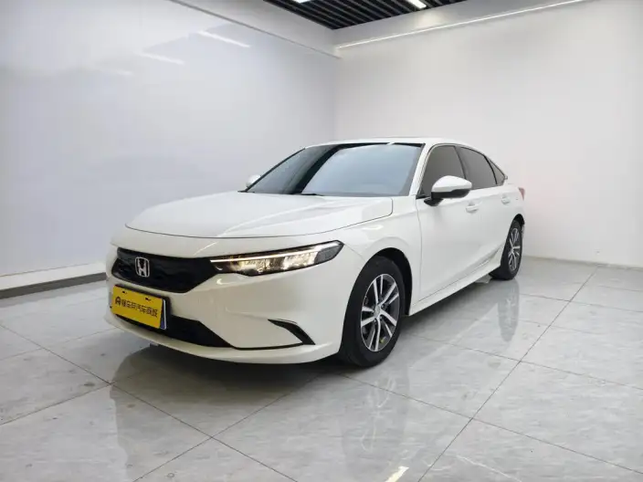 Model Ge 2023 Model 240TURBO CVT Technology Edition – фото 1