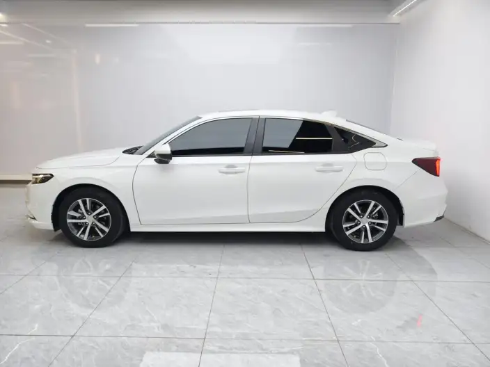 Model Ge 2023 Model 240TURBO CVT Technology Edition – фото 4