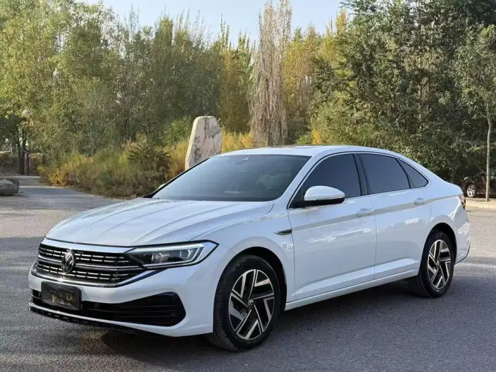 Volkswagen Sagitar 2024 Model 300TSI DSG Beyond Edition – фото 1