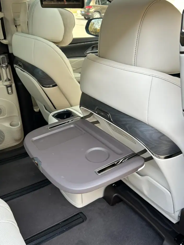 DENZA D9 DM 2025 Model Smart Driving Edition 1020 4WD Exclusive Model – фото 10