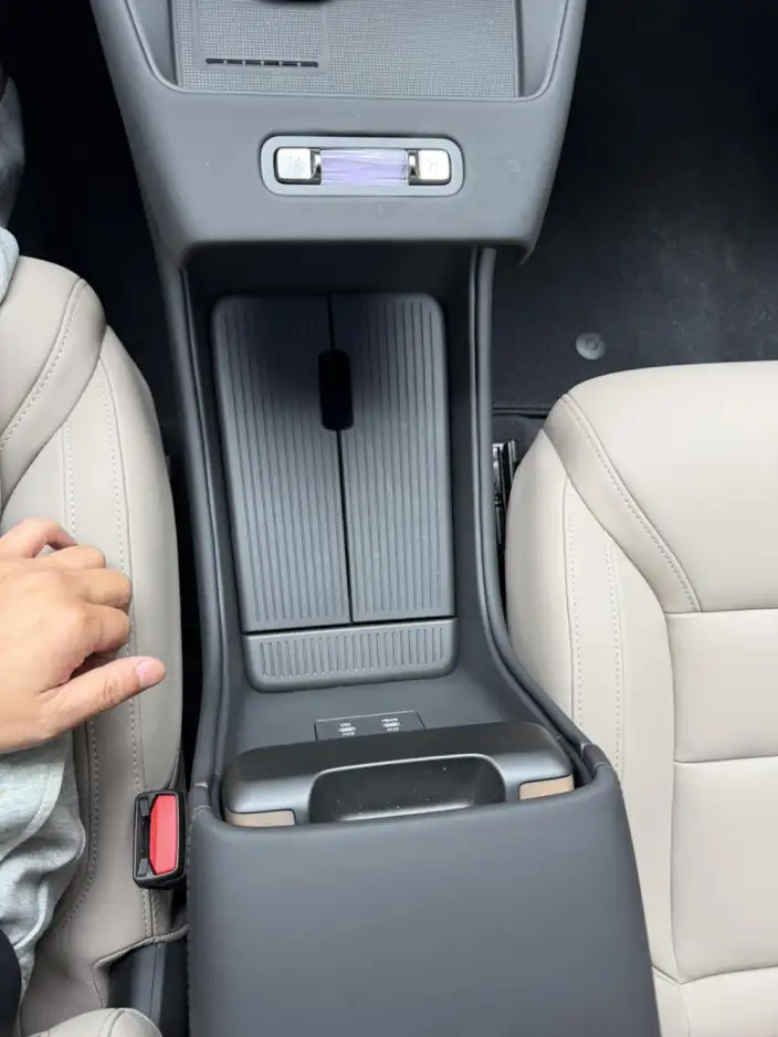Volvo XC70 2026 Model 4WD Ultra-long Endurance Core – фото 7