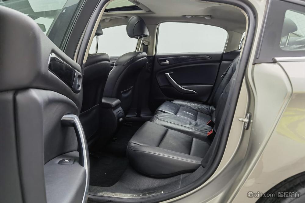 Citroën C5 2014 2.0L Automatic Premium – фото 18